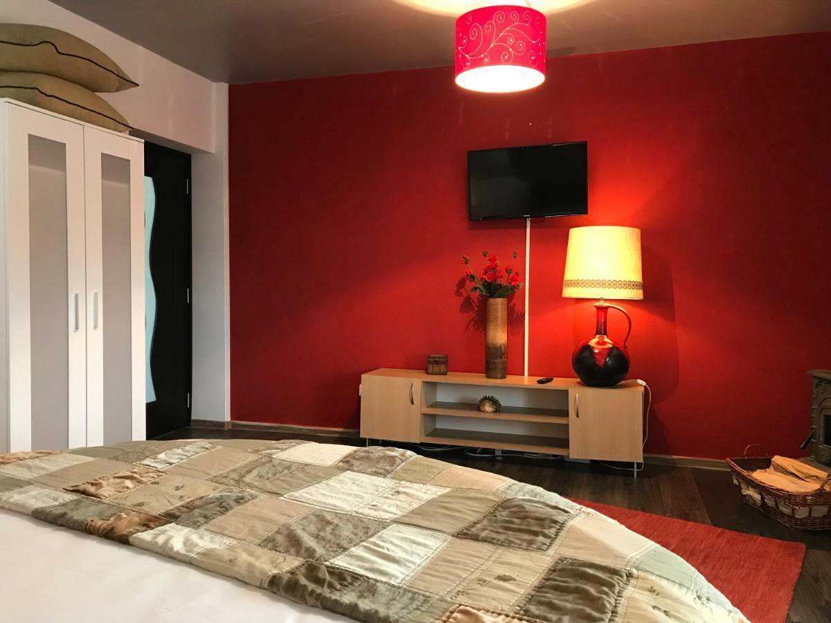 דירות בראשוב Calea Poienii Penthouse מראה חיצוני תמונה
