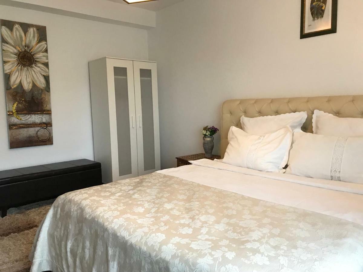 דירות בראשוב Calea Poienii Penthouse מראה חיצוני תמונה