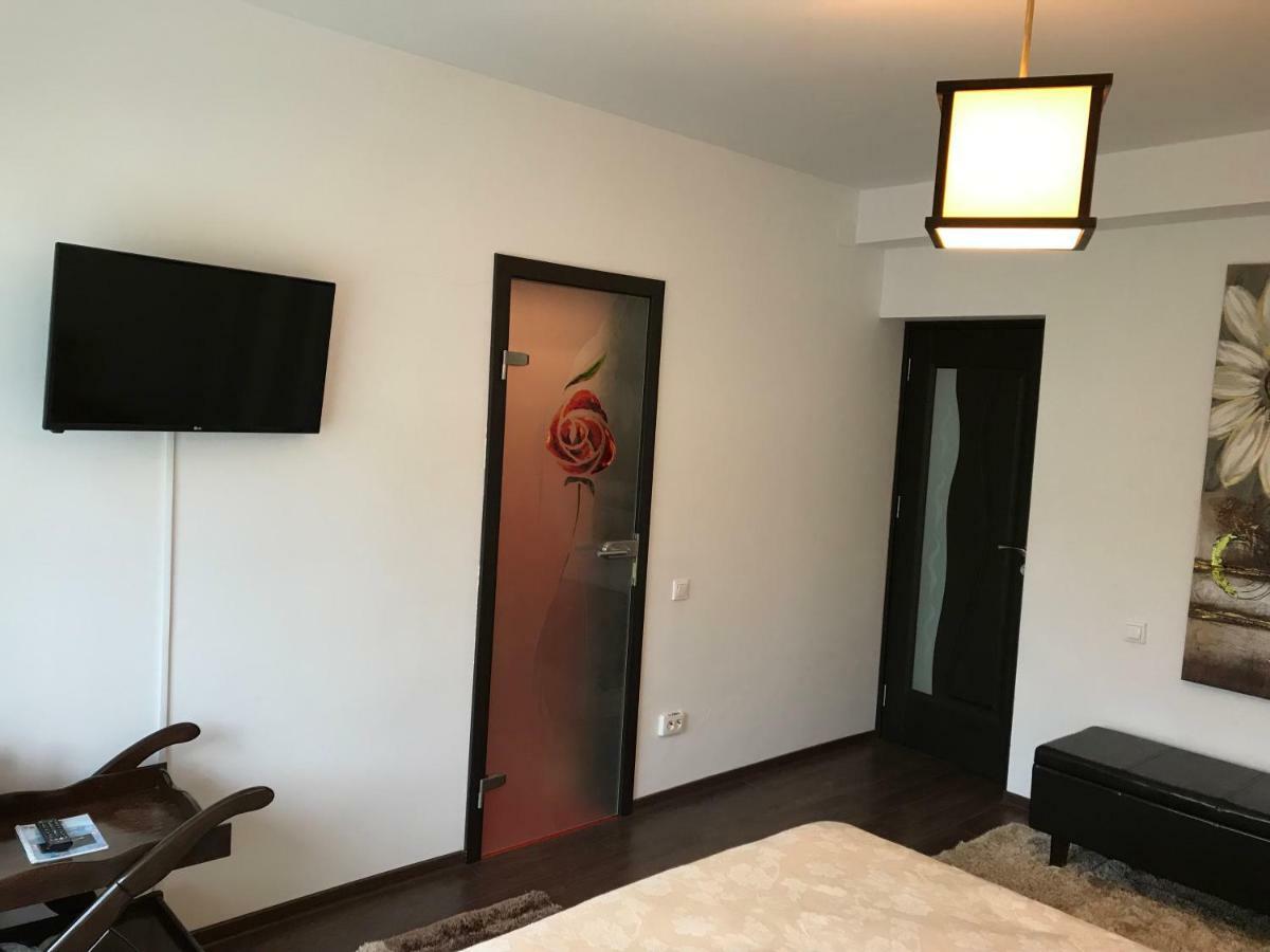 דירות בראשוב Calea Poienii Penthouse מראה חיצוני תמונה
